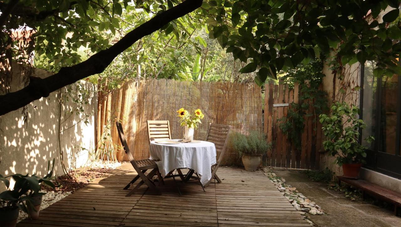 La Summer House Avec Jardin Arles Exterior foto